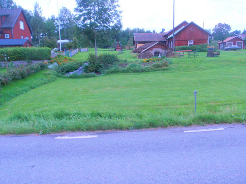 Cycling to Askersund.